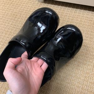 Dansko Gloss Black Clog